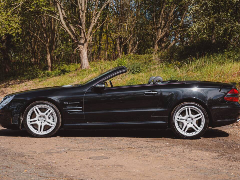 Afbeelding 2/29 van Mercedes-Benz SL 55 AMG (2004)