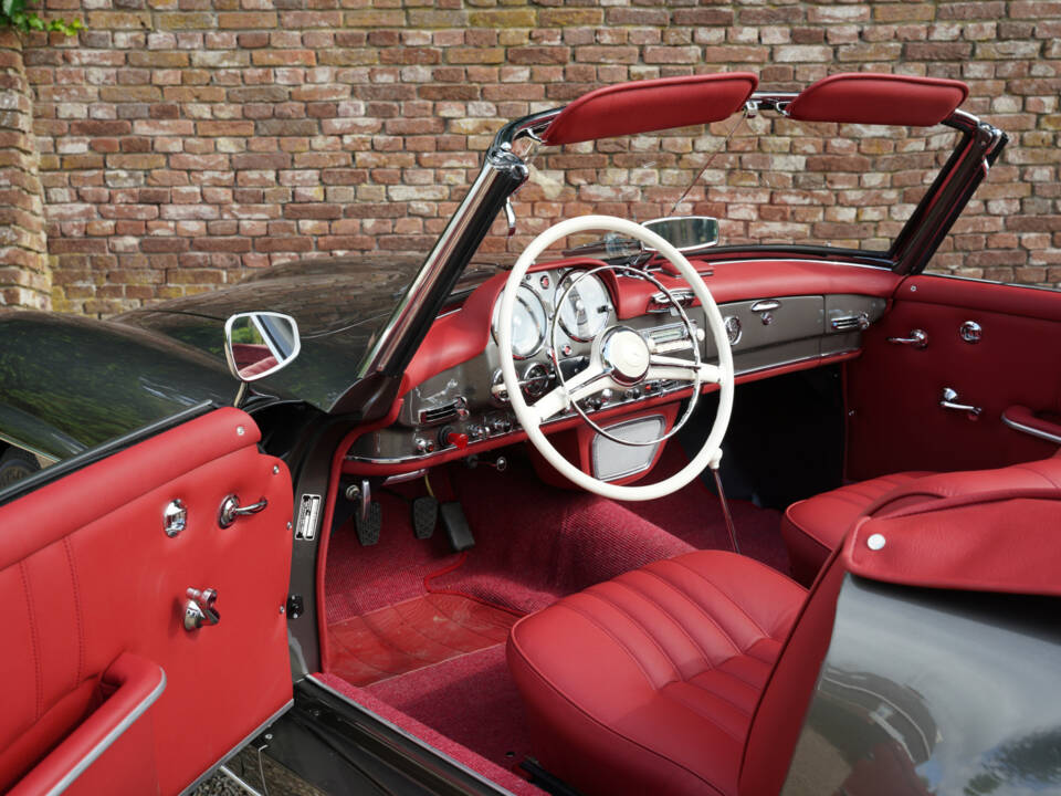 Bild 23/50 von Mercedes-Benz 190 SL (1960)