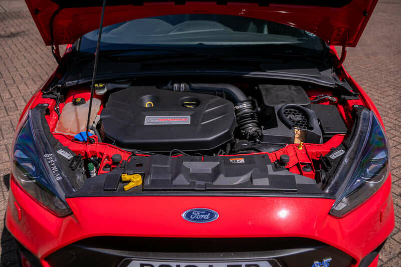 Image 3/37 of Ford Focus RS (2018)