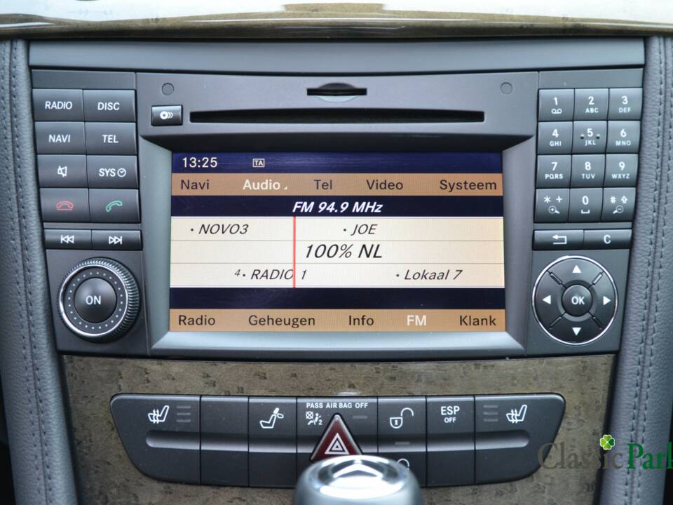 Bild 46/50 von Mercedes-Benz CLS 350 CGI (2008)