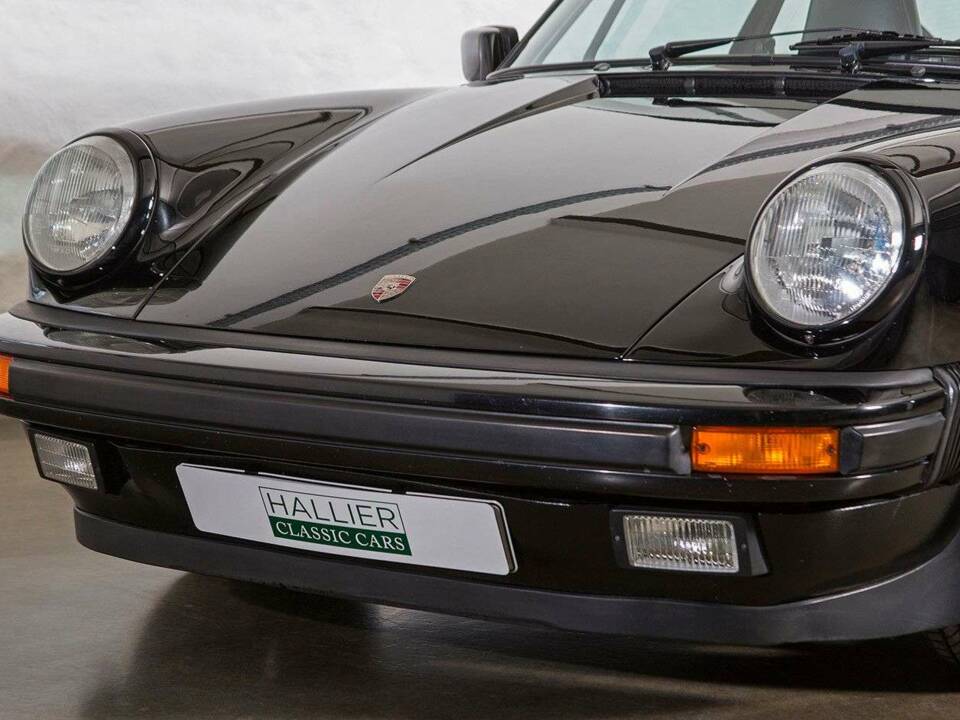 Bild 9/25 von Porsche 911 Carrera 3.2 (1987)