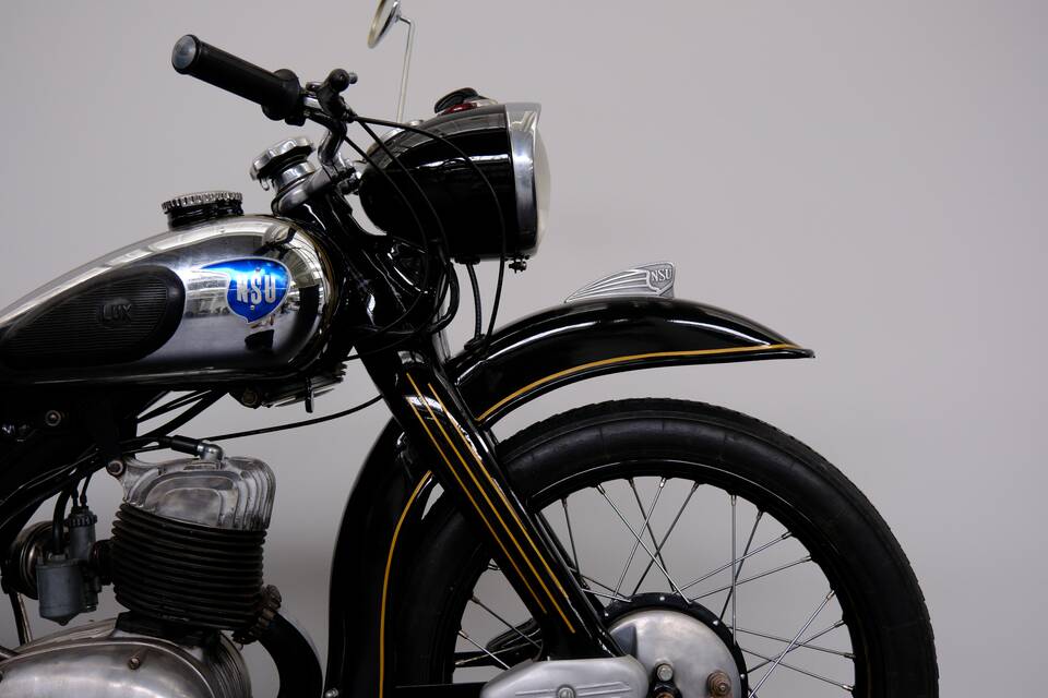 Immagine 4/82 di NSU Lux (1952)