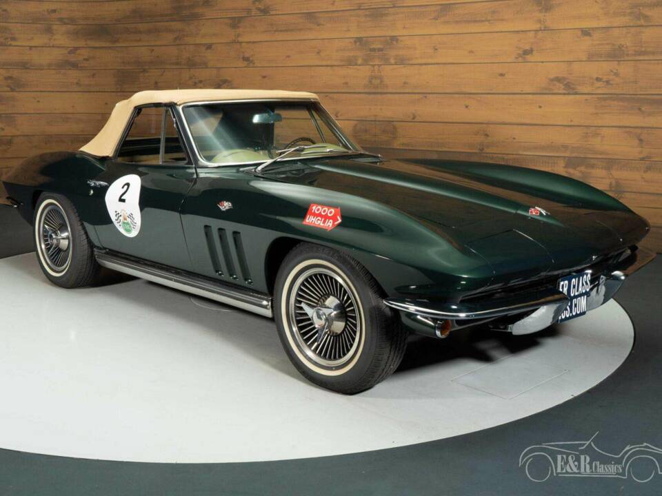 Immagine 16/19 di Chevrolet Corvette Sting Ray Convertible (1965)