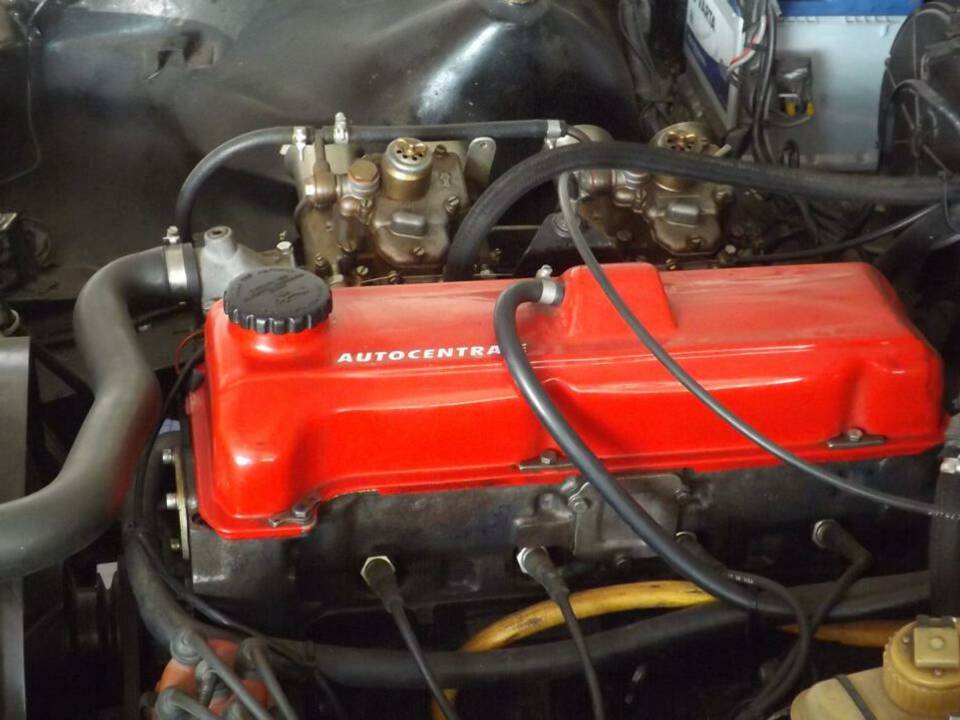 Bild 28/40 von Opel Ascona 2,0 E (1981)