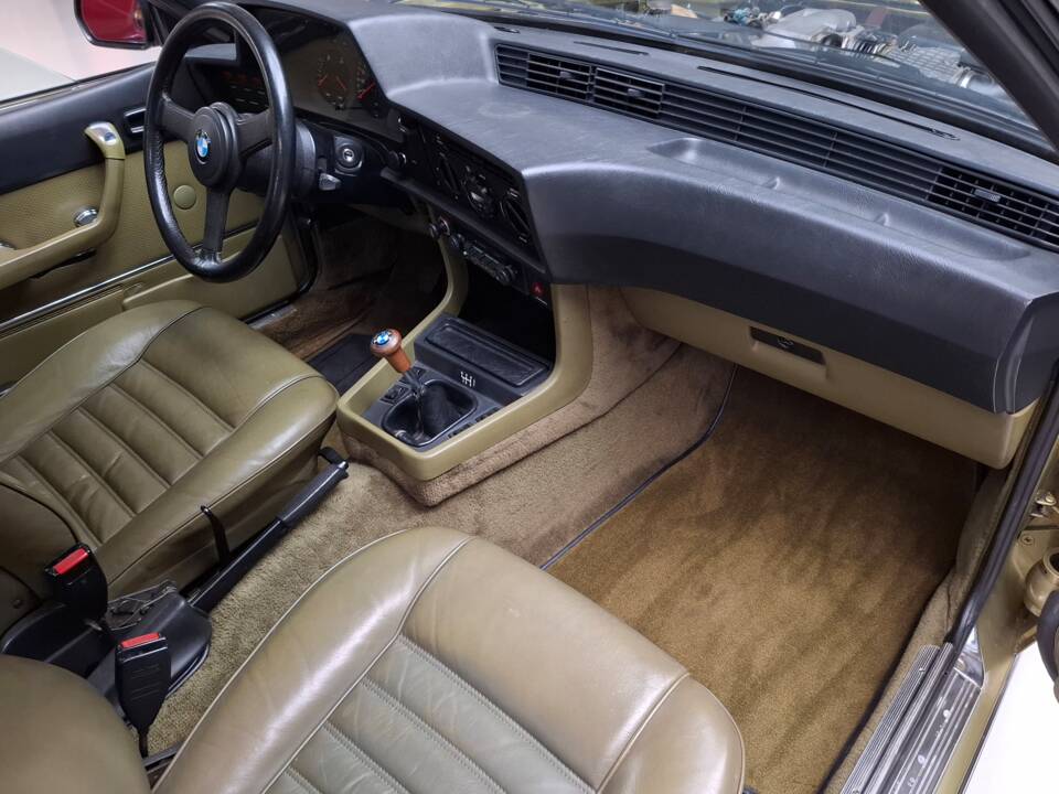 Bild 13/30 von BMW 635 CSi (1980)