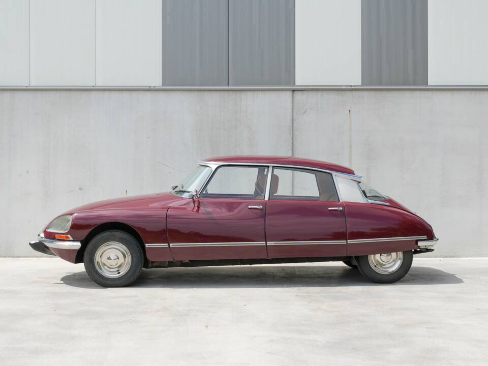 Immagine 3/34 di Citroën ID 19 (1968)