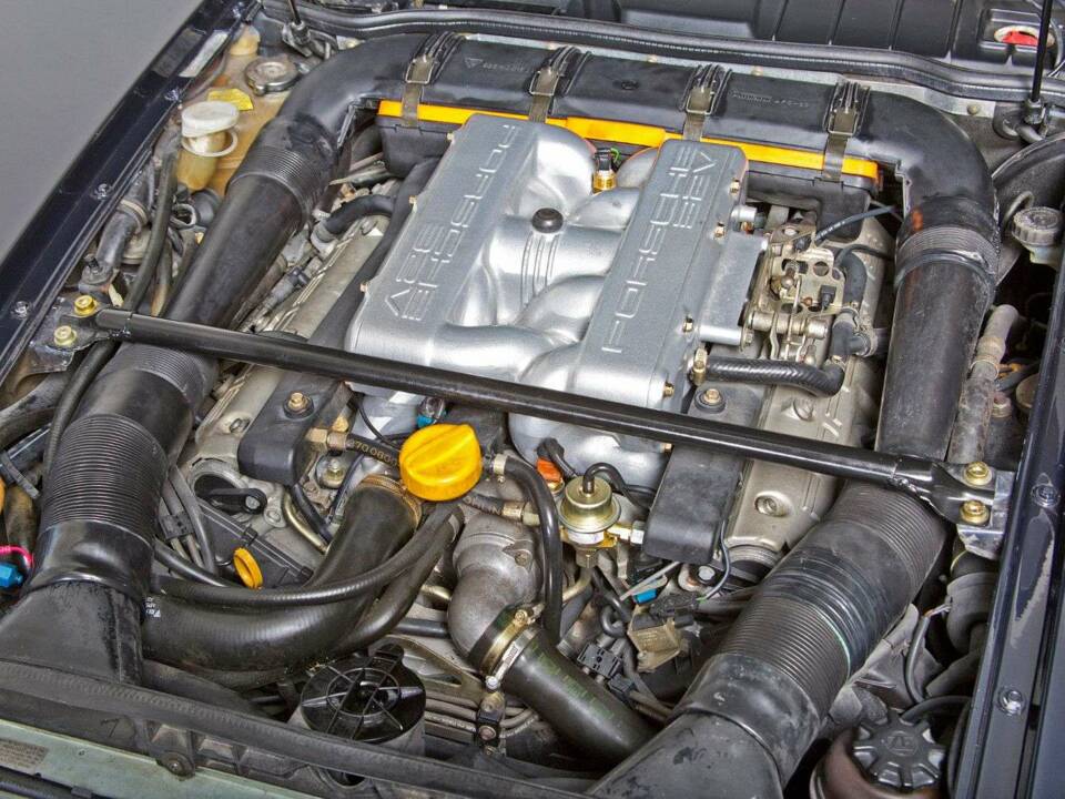 Imagen 20/20 de Porsche 928 GT (1991)