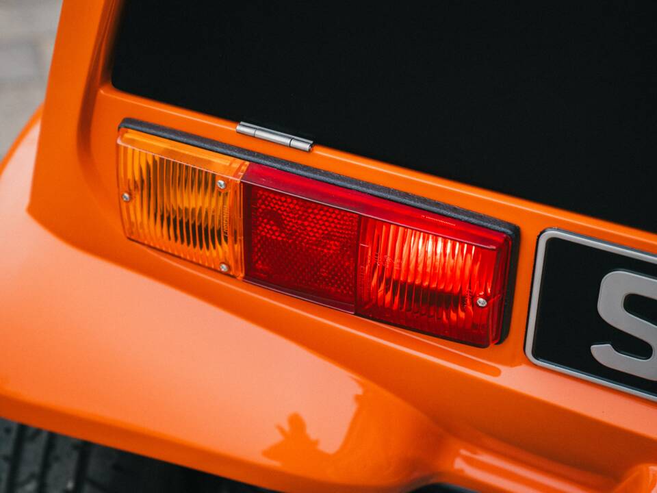 Image 54/56 of Bond Bug (1973)