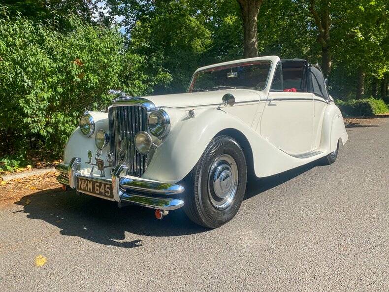 Image 8/50 of Jaguar Mk IV 3,5 Litre (1951)