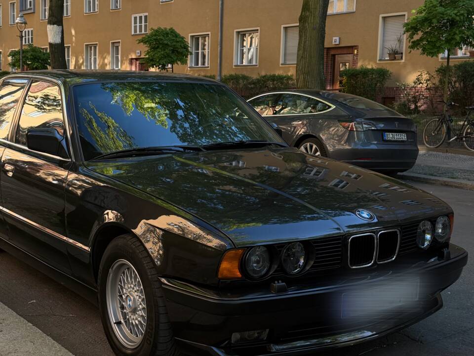 Bild 1/5 von BMW 525i (1991)