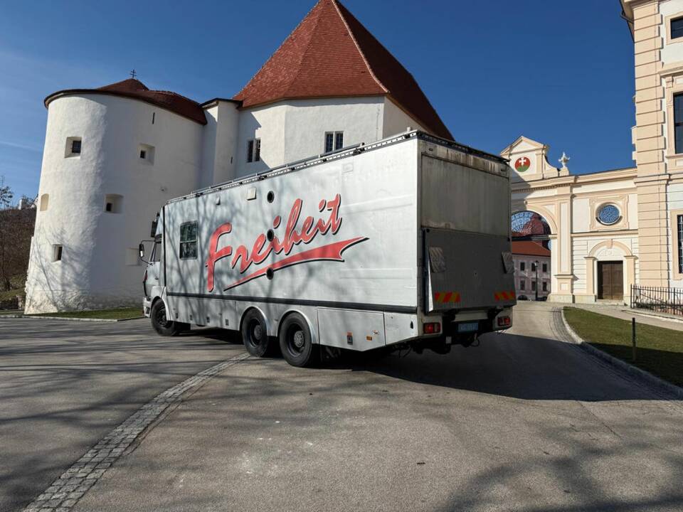 Imagen 3/5 de Steyr 1491 (1987)