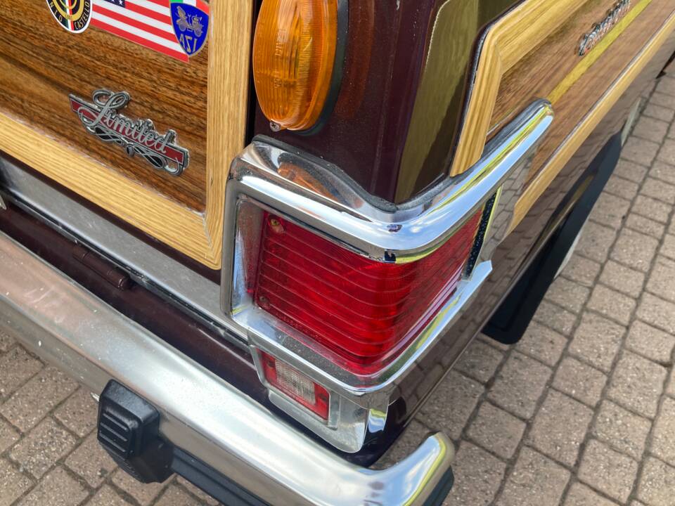 Imagen 9/11 de Jeep Wagoneer Limited (1982)