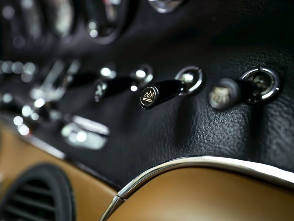 Bild 8/12 von Maserati Ghibli (1968)