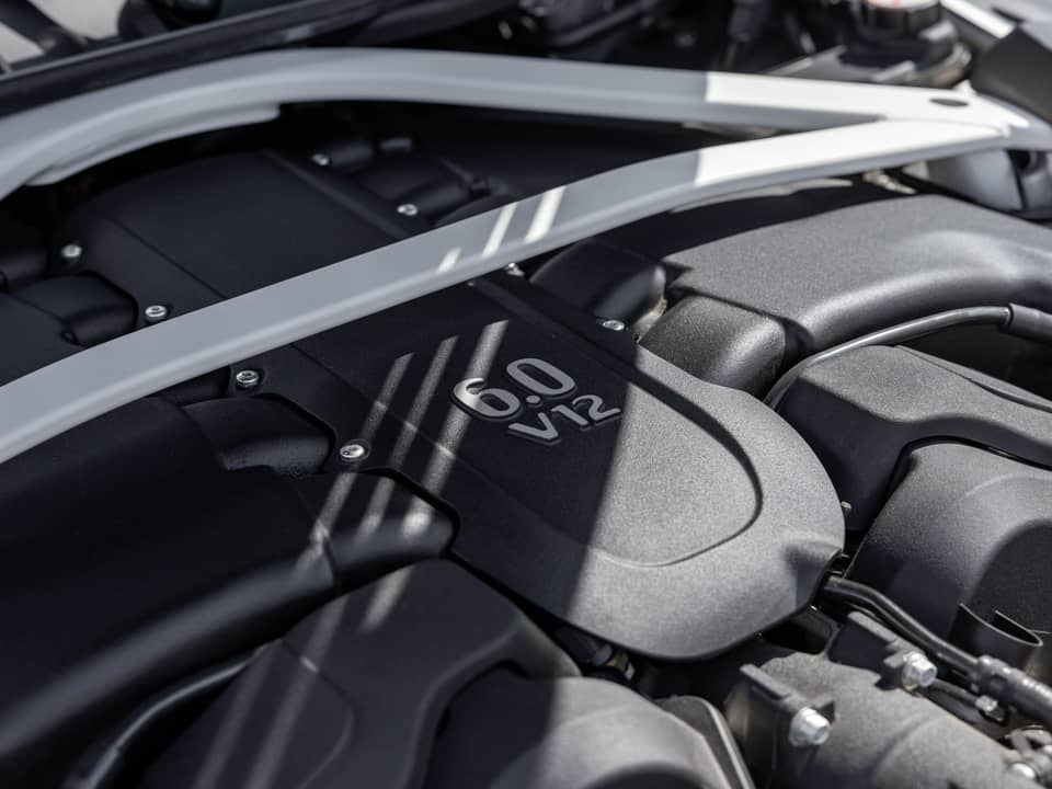 Image 42/57 of Aston Martin Vanquish S (2018)