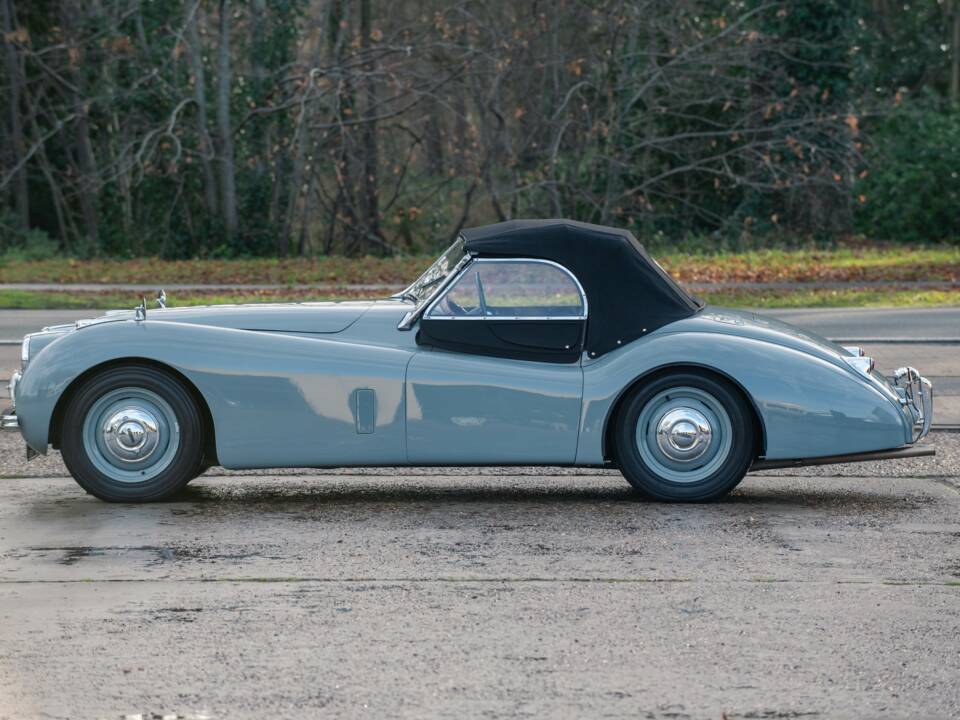 Imagen 10/30 de Jaguar XK 120 OTS (1951)