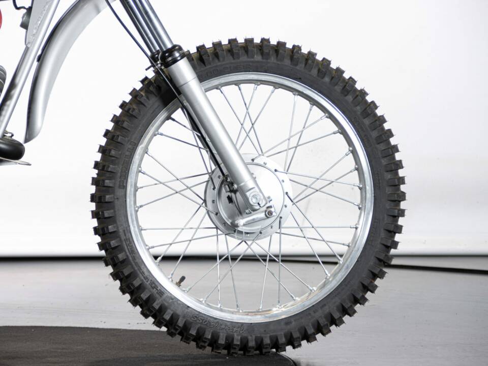 Bild 29/50 von SWM 125 Six Days (1974)