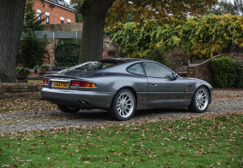 Image 10/34 of Aston Martin DB 7 (1999)