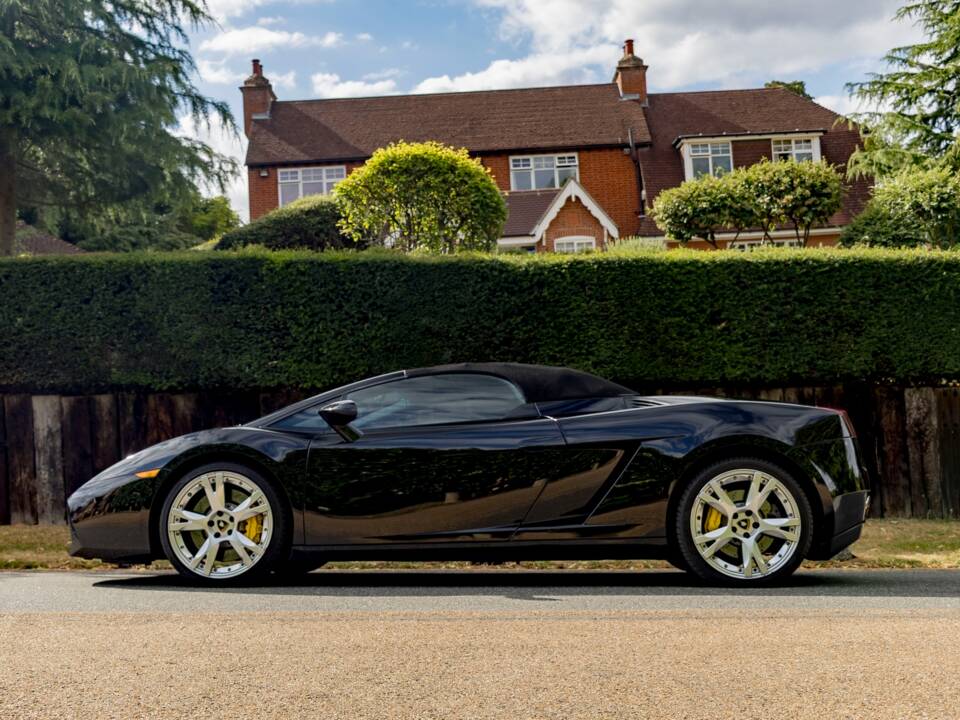 Afbeelding 6/99 van Lamborghini Gallardo (2007)