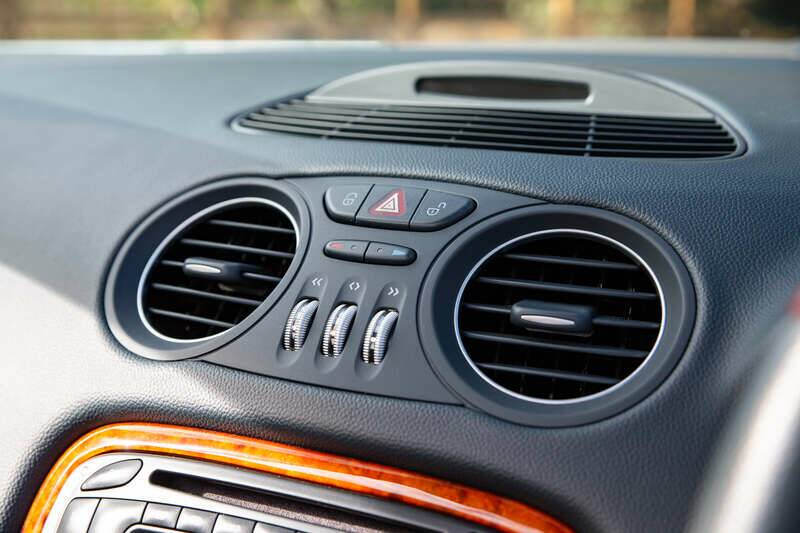 Bild 49/50 von Mercedes-Benz SL 500 (2003)