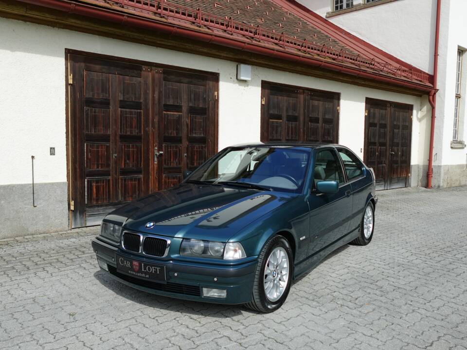 Immagine 1/41 di BMW 323ti Compact (1999)
