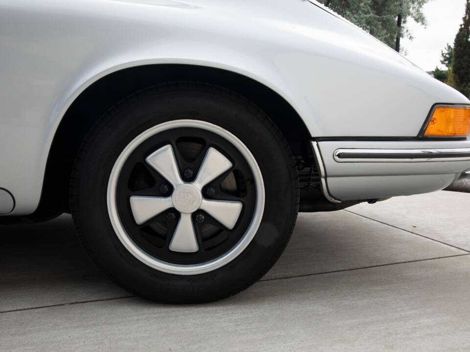 Image 23/27 of Porsche 911 2.0 T (1969)