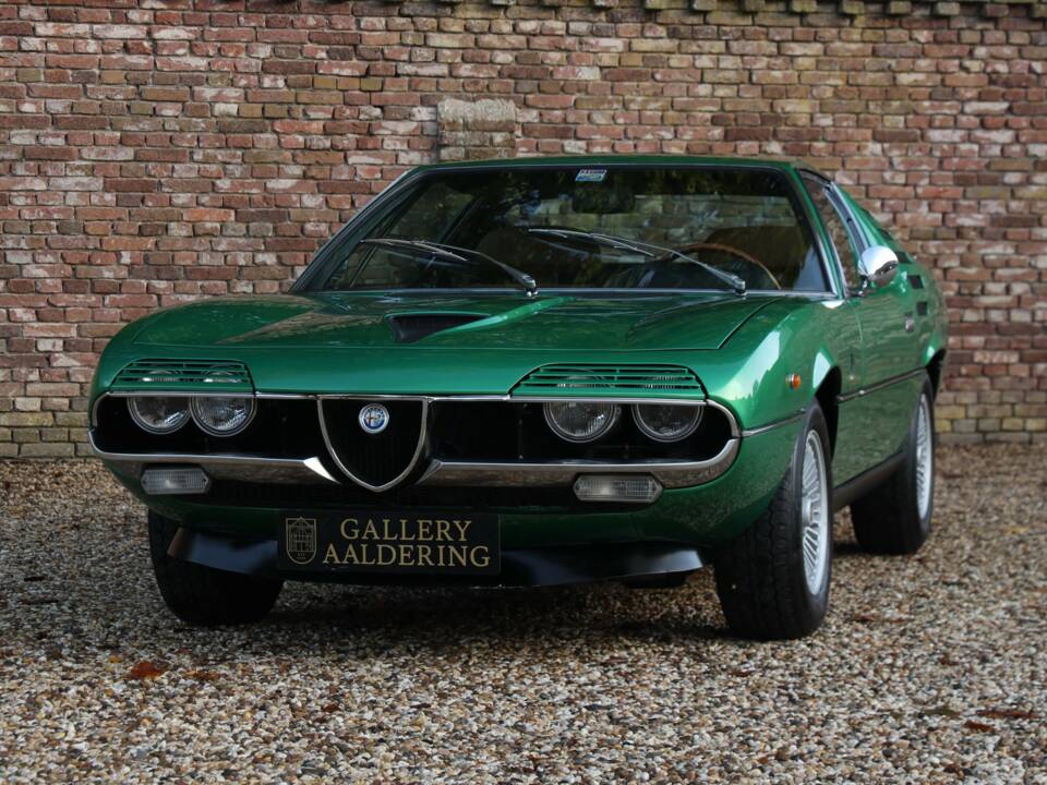 Image 10/50 of Alfa Romeo Montreal (1973)