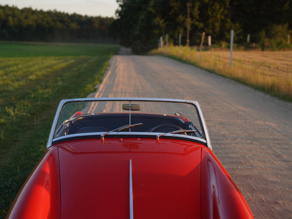 Imagen 23/32 de MG Midget (1965)