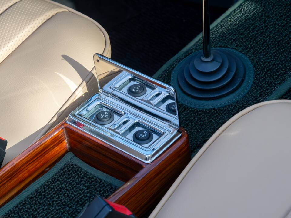 Image 5/30 de Mercedes-Benz 250 SL (1967)