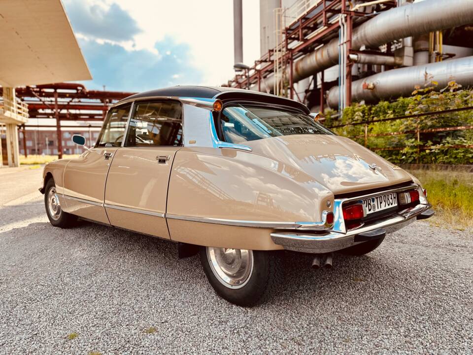 Image 12/54 of Citroën DS 21 Pallas (1972)