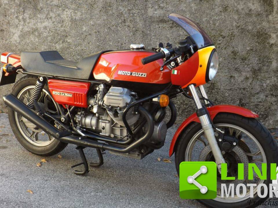 Immagine 5/10 di Moto Guzzi DUMMY (1976)