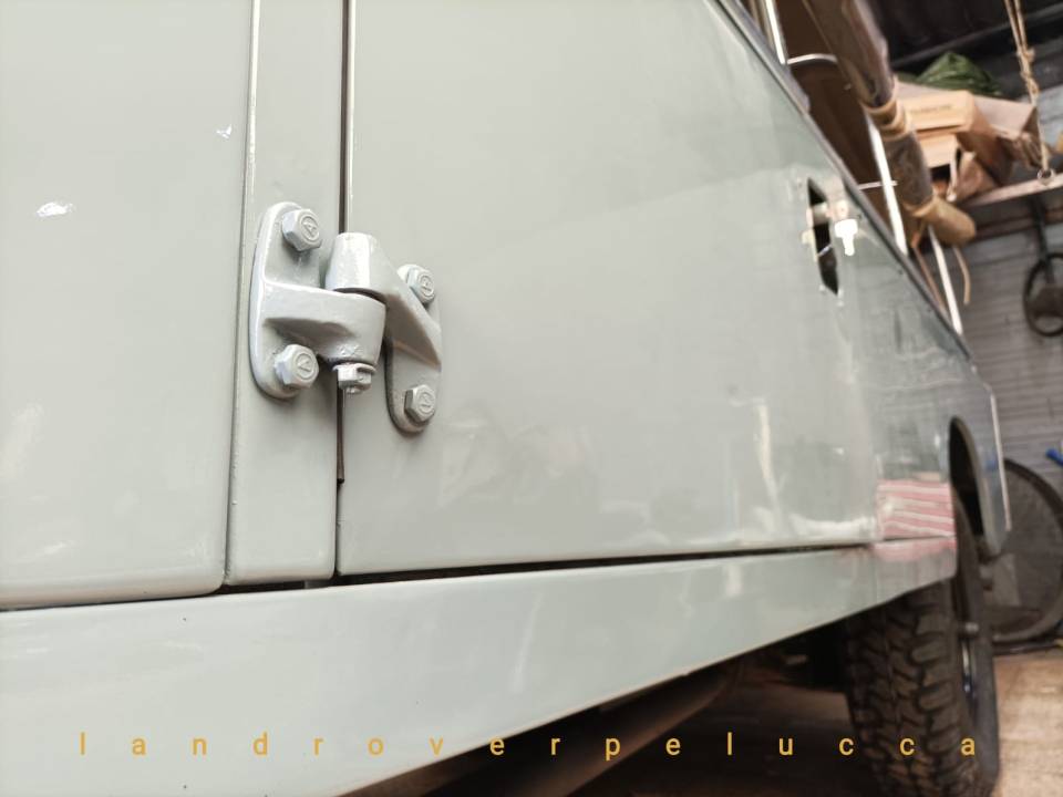 Bild 10/37 von Land Rover 109 (1978)