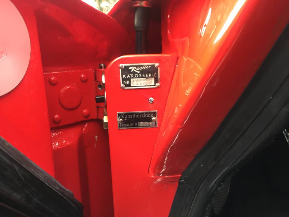 Afbeelding 51/56 van Porsche 356 B 1600 Super 90 (1961)