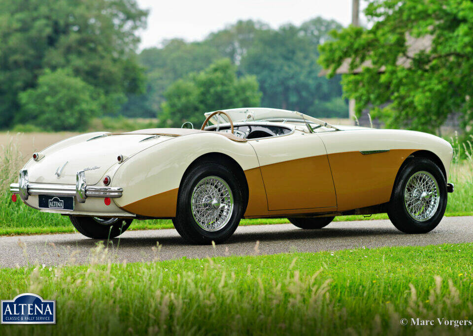 Image 42/50 of Austin-Healey 100&#x2F;4 (BN1) (1955)