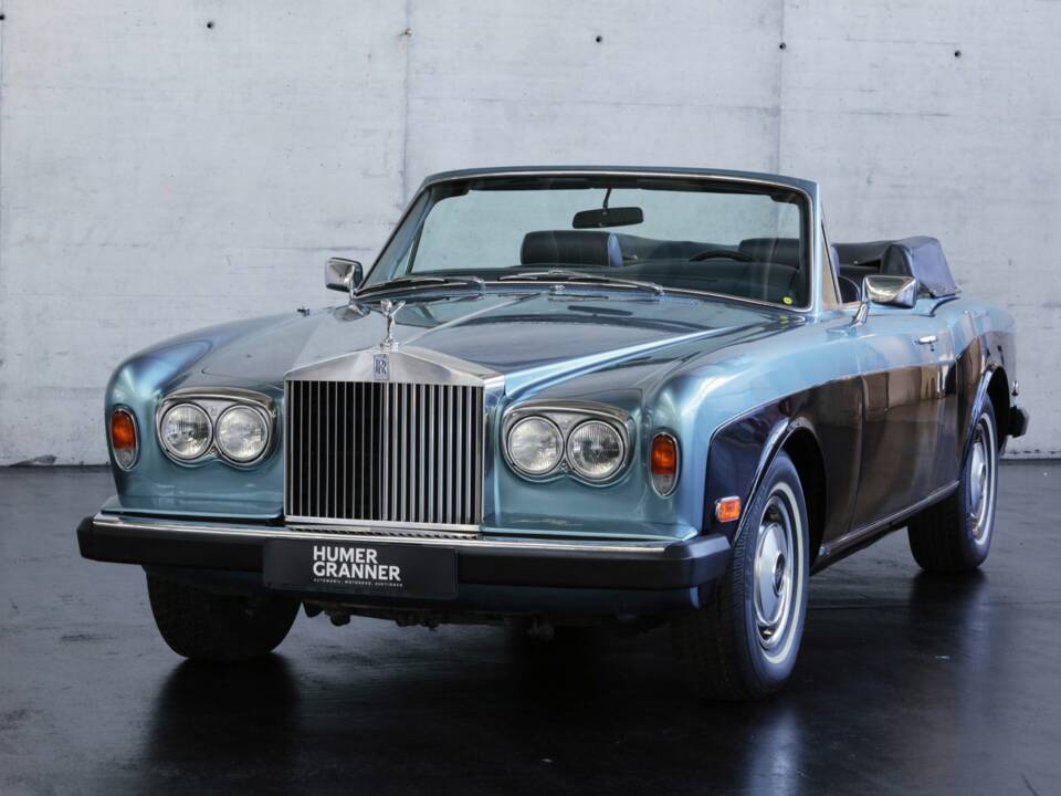 Image 8/48 of Rolls-Royce Corniche I (1980)