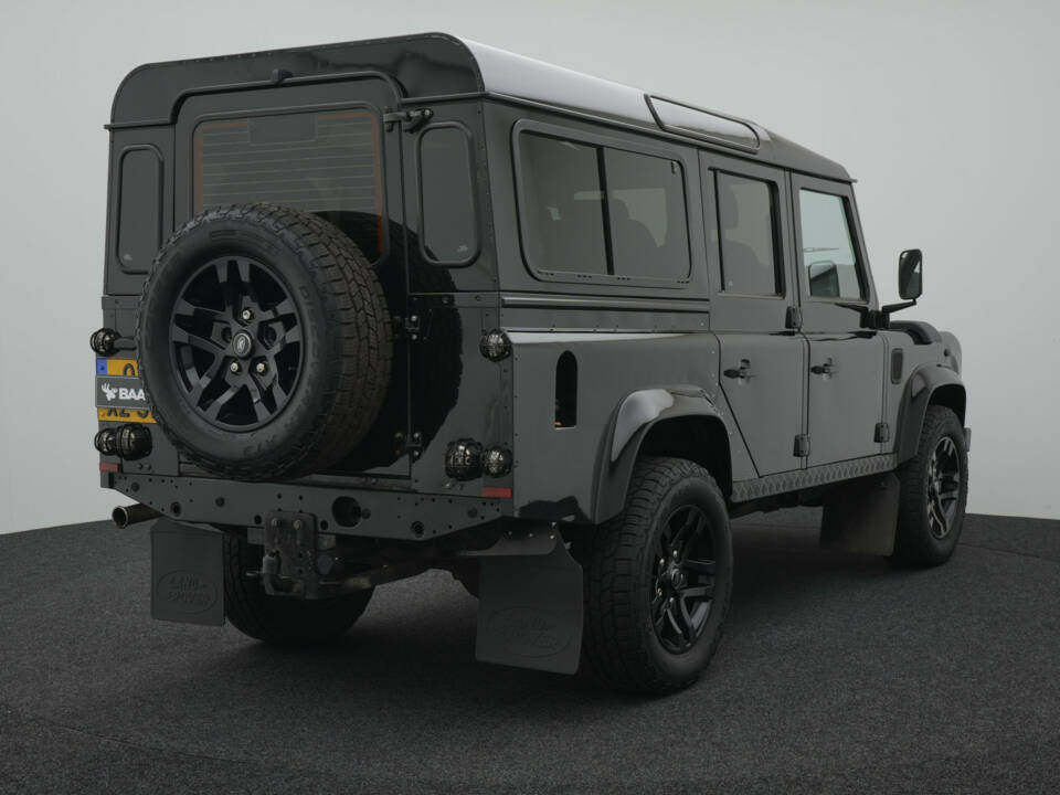 Image 7/35 de Land Rover Defender 110 (2007)