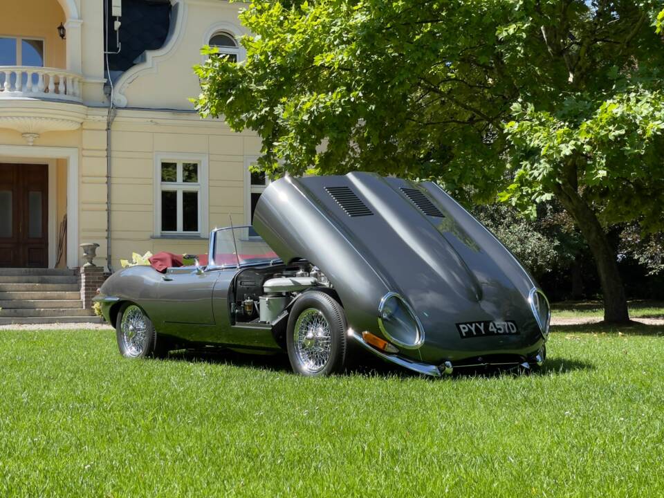 Imagen 5/6 de Jaguar E-Type 4.2 (1965)