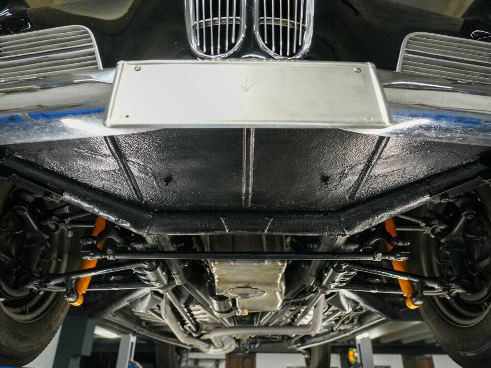 Bild 31/37 von BMW 503 (1956)