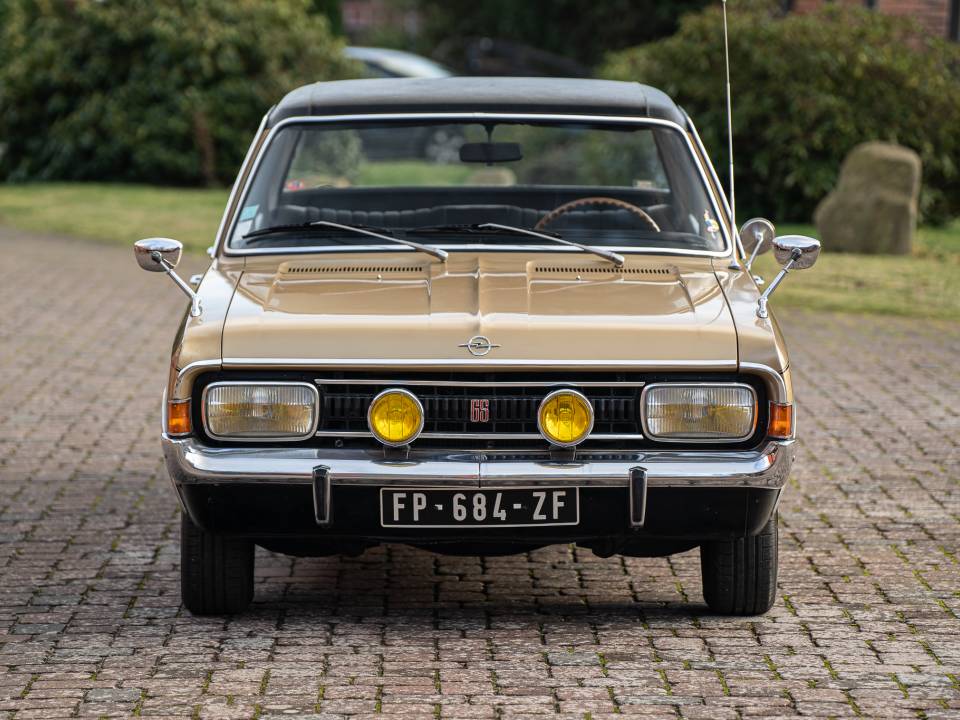 Afbeelding 11/50 van Opel Commodore 2,5 GS (1969)
