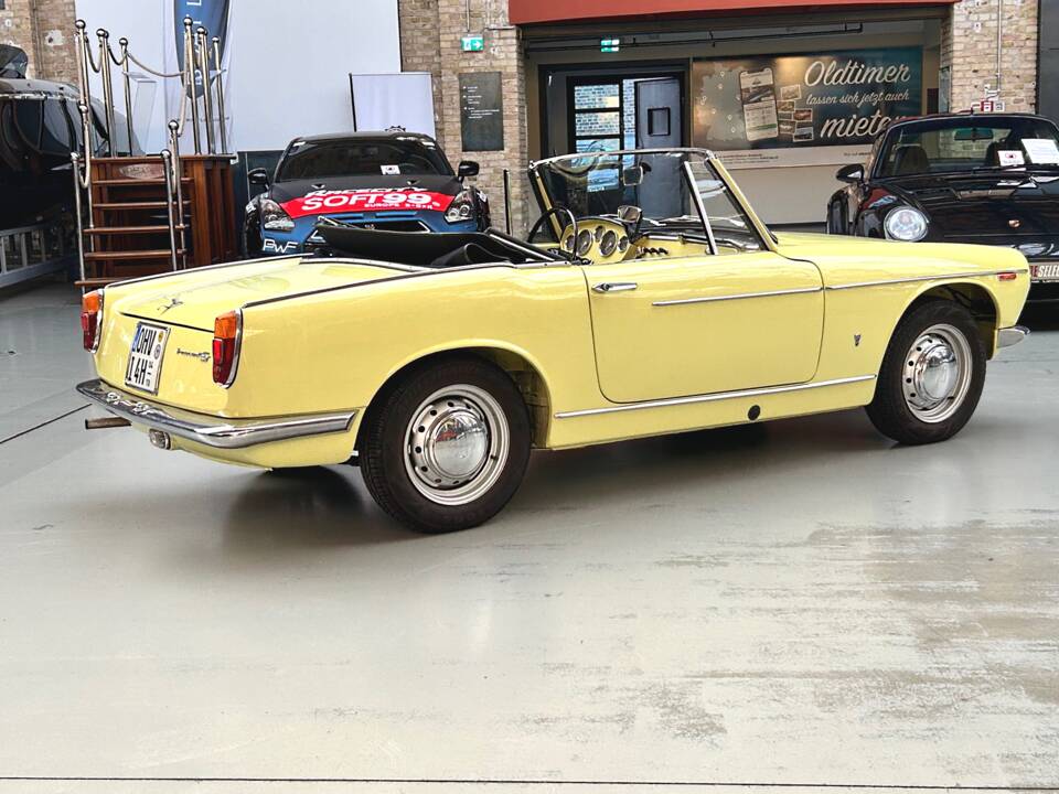 Afbeelding 6/36 van Innocenti Spider S (1963)