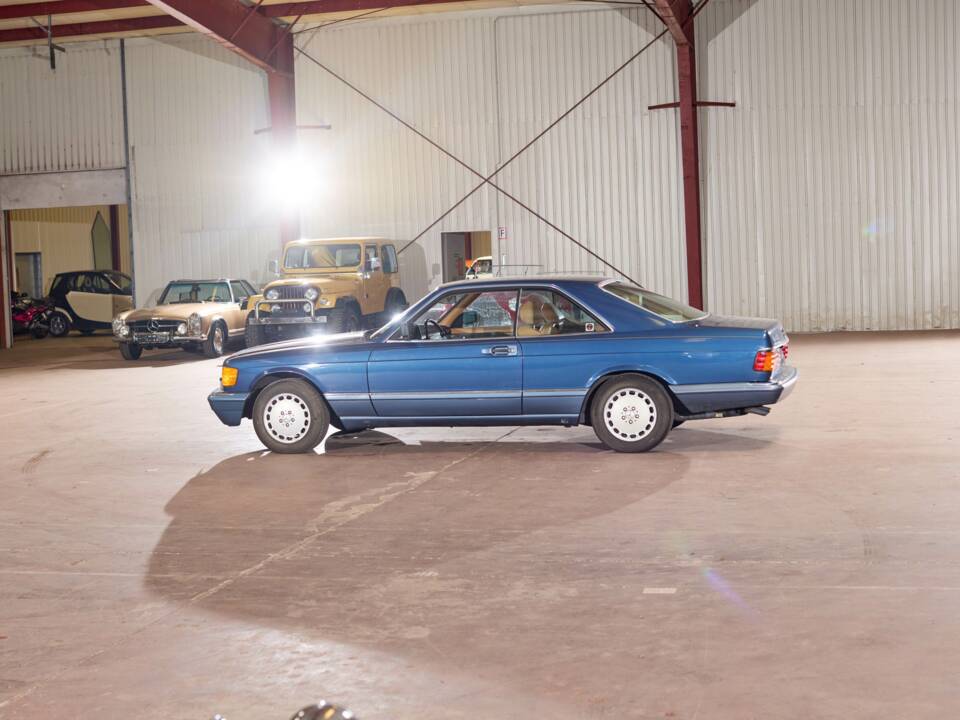 Bild 16/42 von Mercedes-Benz 560 SEC (1991)