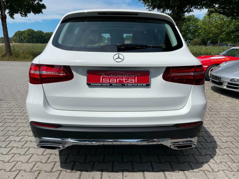 Afbeelding 6/18 van Mercedes-Benz GLC 220 d 4MATIC (2016)