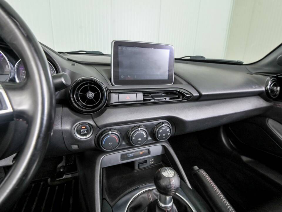 Imagen 29/50 de Mazda MX-5 1.5 (2016)