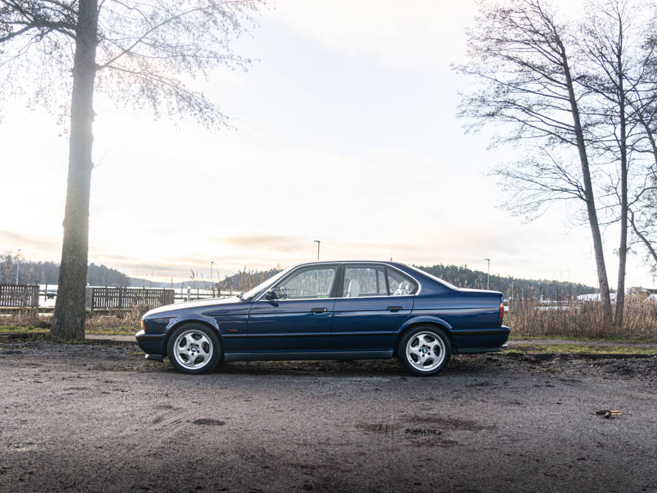 Bild 5/13 von BMW M5 (1992)