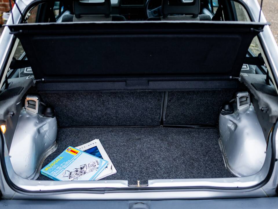 Image 37/40 of Vauxhall Nova 1.3 (1989)