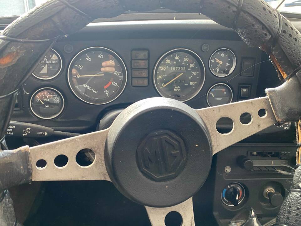 Bild 16/26 von MG MGB Limited Edition (1980)