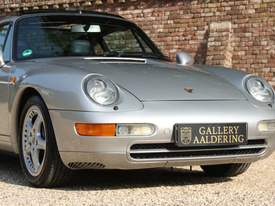 Imagen 34/50 de Porsche 911 Carrera (1996)