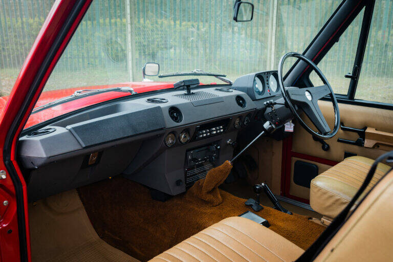 Immagine 44/45 di Land Rover Range Rover Classic (1976)