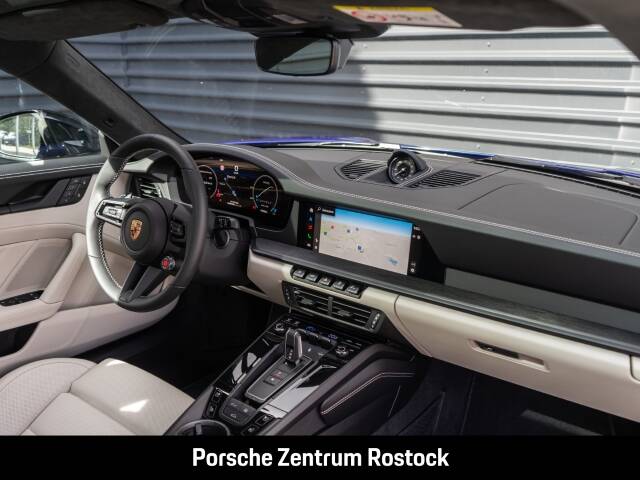Image 26/35 de Porsche 911 Carrera GTS (2026)