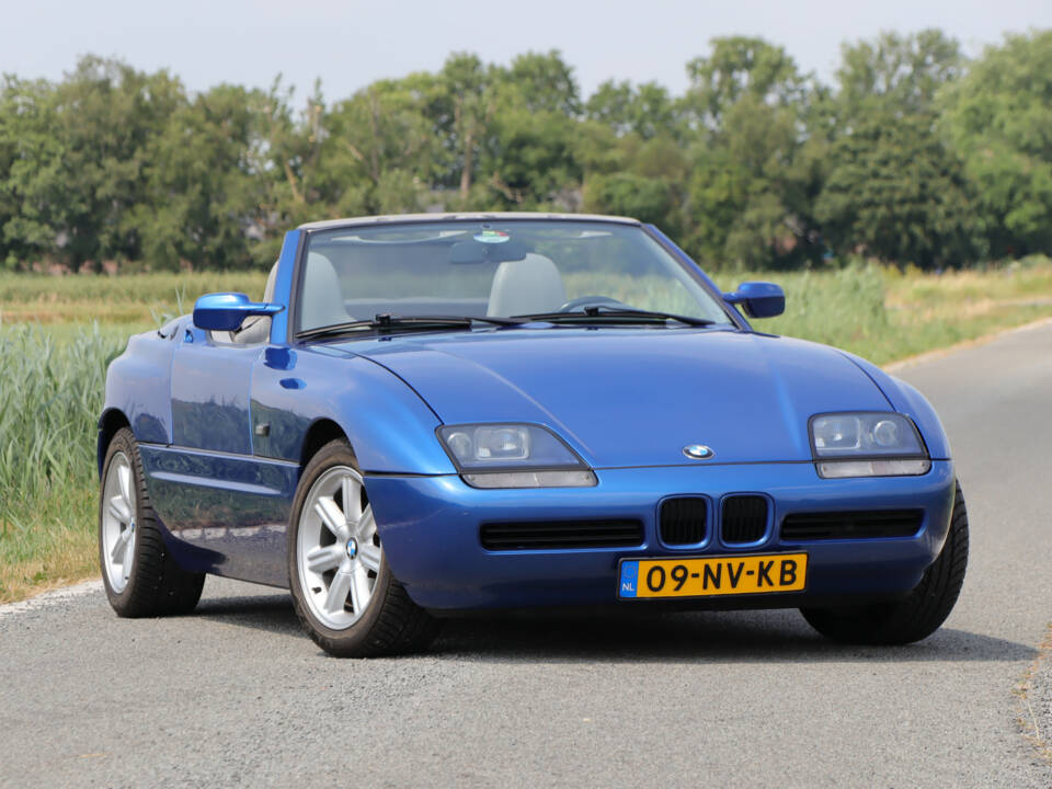 Bild 27/44 von BMW Z1 Roadster (1994)