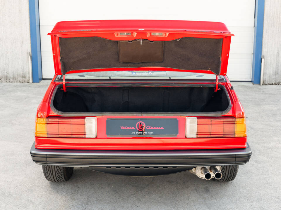 Bild 63/71 von Maserati Biturbo Si (1987)